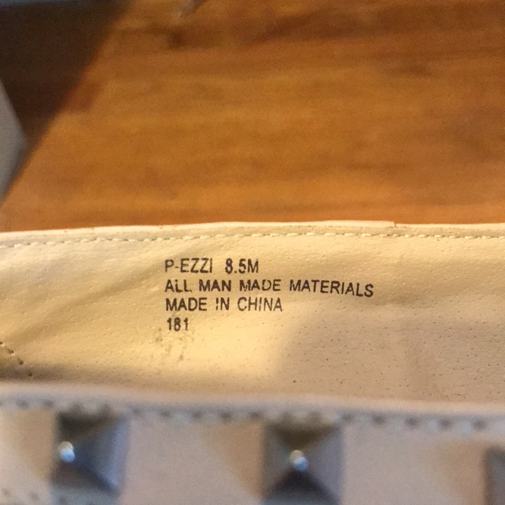 Steve Madden nude rockstud pumps - Picture 6 of 6